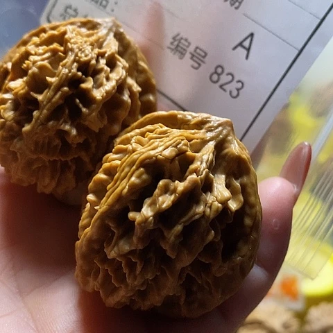 晨***风桃核把件自产自销……