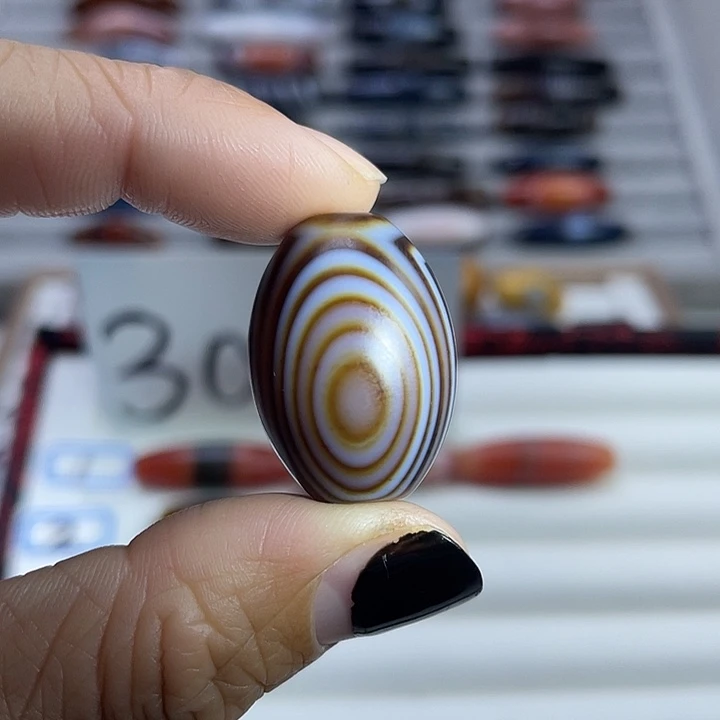 玛瑙/玉髓合金颈饰