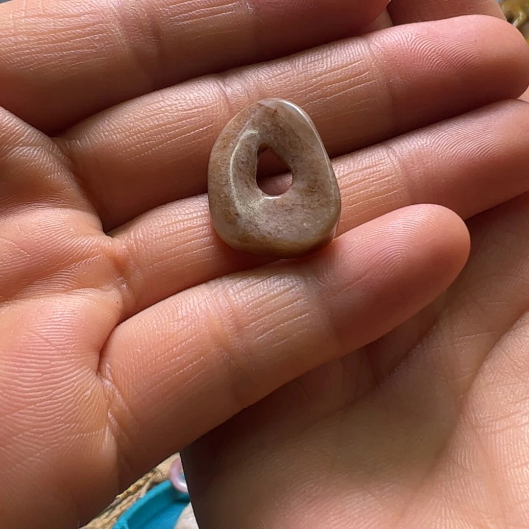 和田玉（糖玉）颈饰未镶嵌