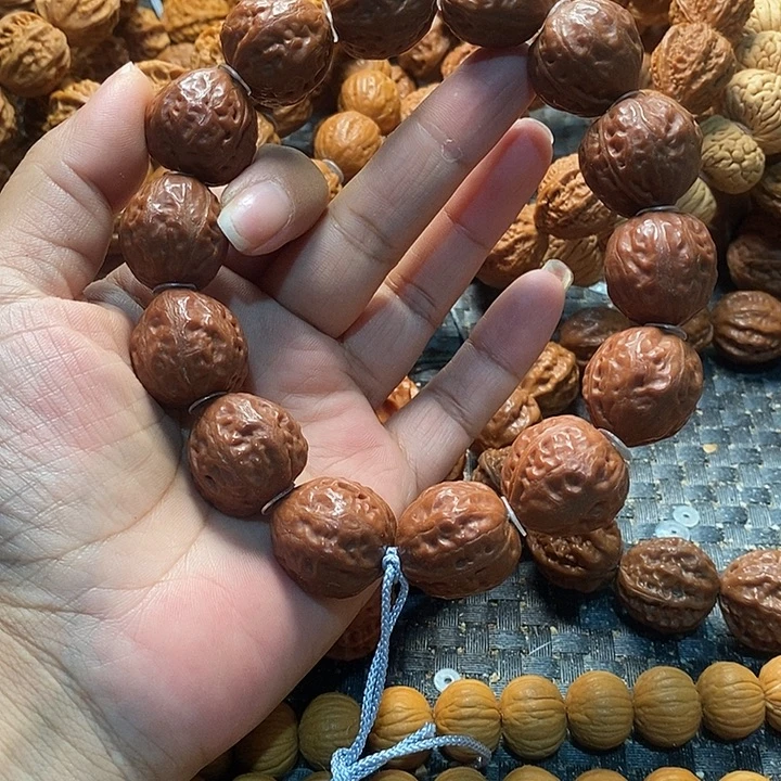 文玩核桃手串桃心