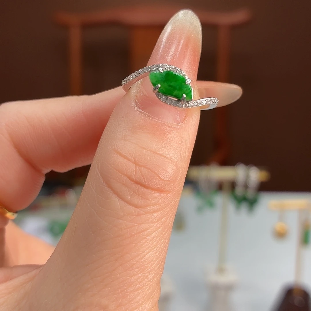 翡翠银S925镶嵌耳饰戒指