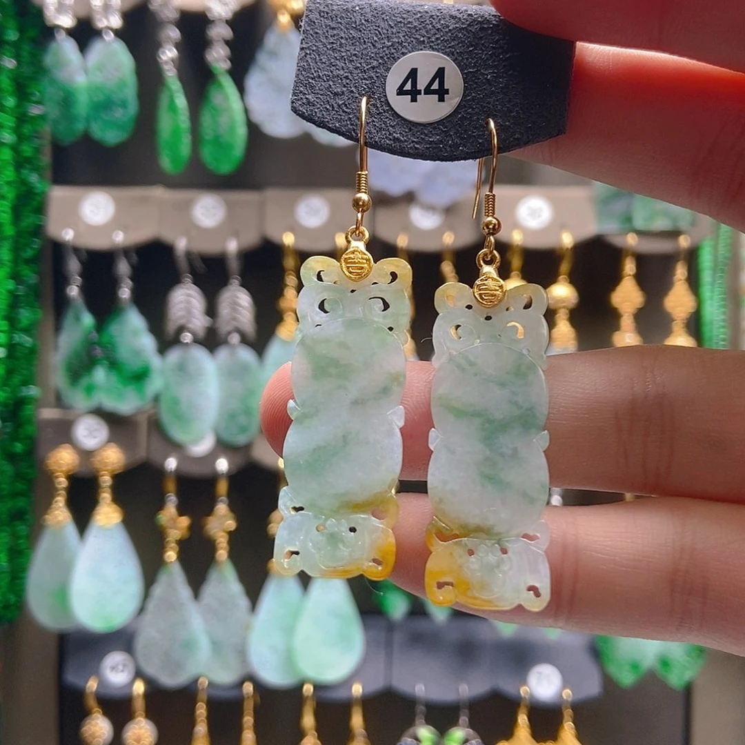 翡翠未镶嵌耳饰翡翠