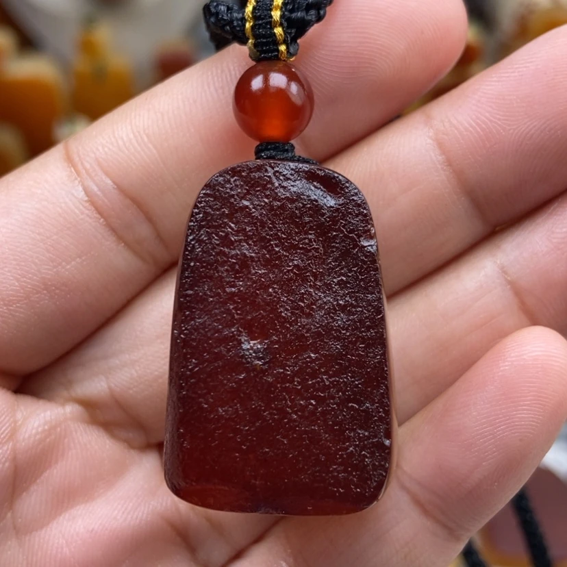 【闪购商品】琥珀颈饰未镶嵌