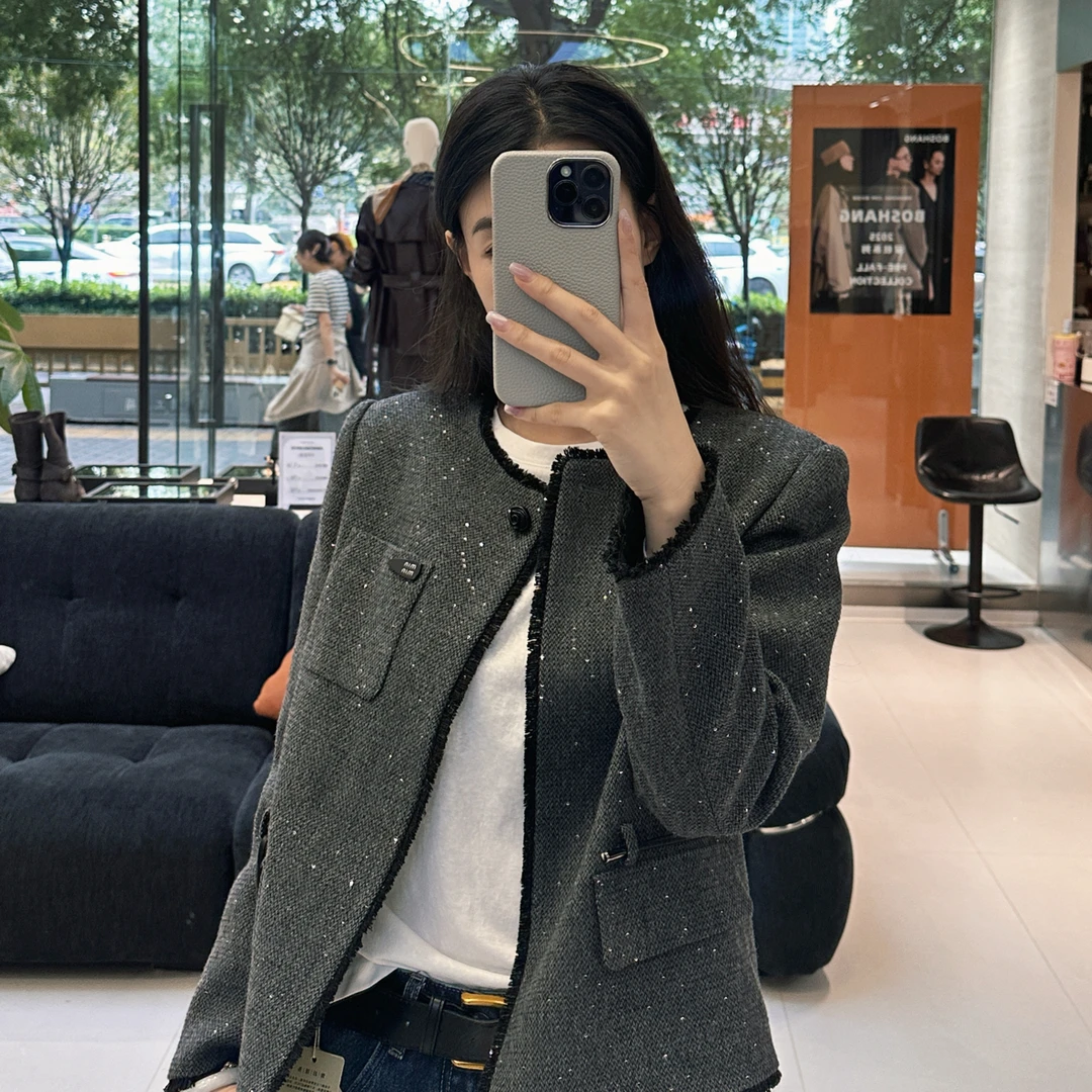 常规长袖秋季女百搭韩版小香短外套