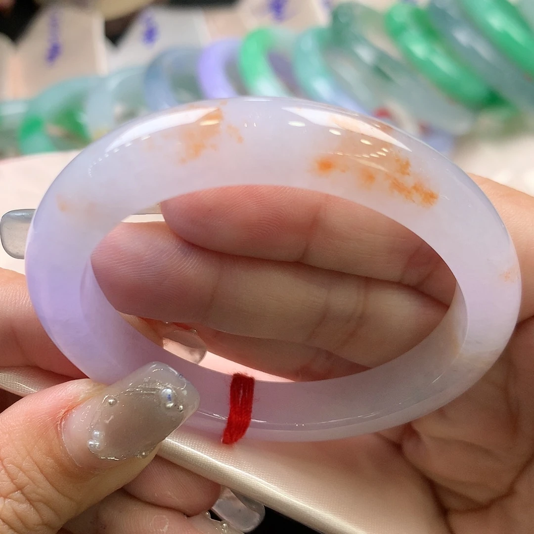 翡翠未镶嵌手镯52.8贵妃