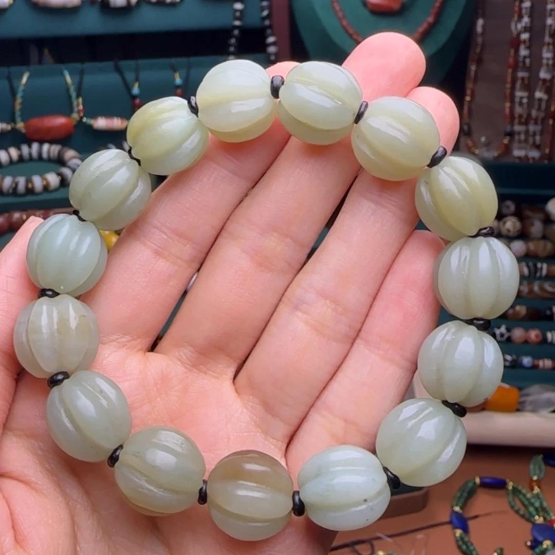 未镶嵌手链和田玉（糖玉）