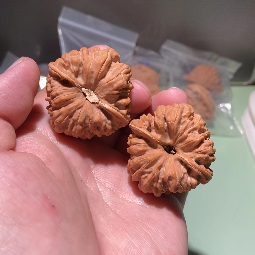 文玩核桃吊坠全品39平谷凹底