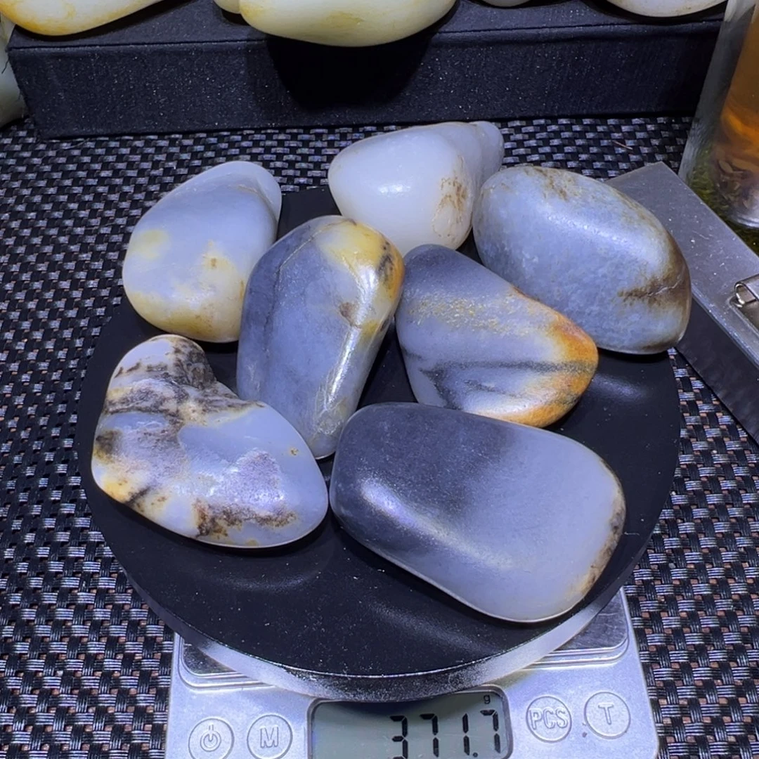 和田玉（子料）未镶嵌吊坠(不含链)371
