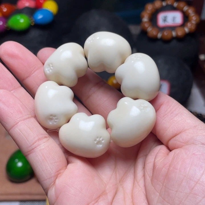 吊坠菩提根/象牙果精品象牙果