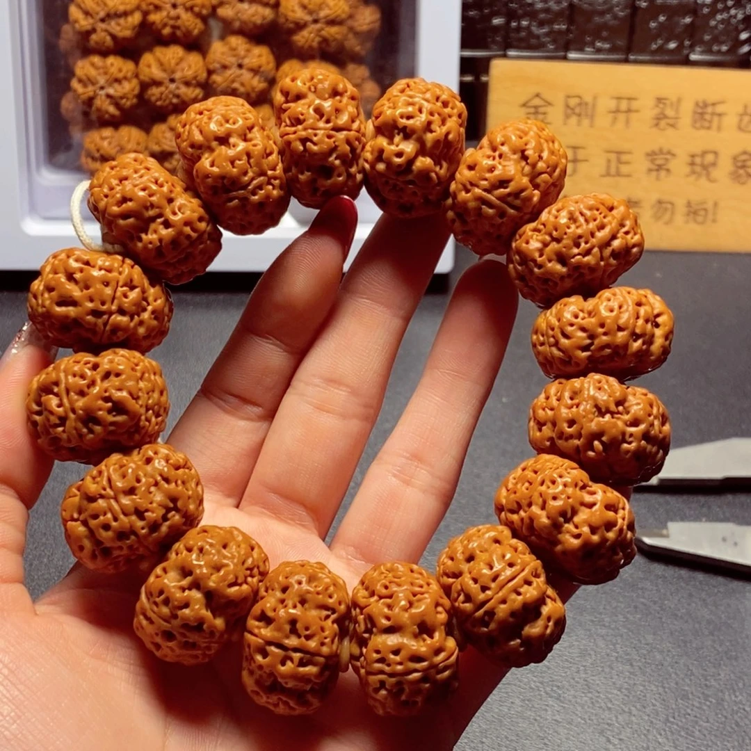 金刚菩提吊坠25尺寸板王