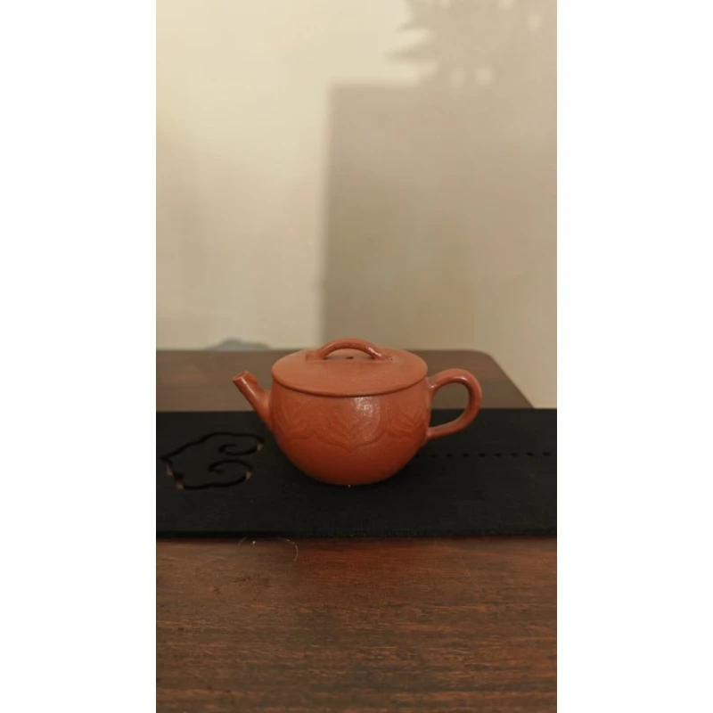 《红降坡粗砂莲花圆汉瓦》150cc手工紫砂壶-wm