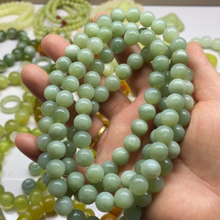 蛇纹石玉手串未镶嵌