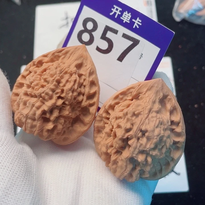 文玩核桃把件核桃有修