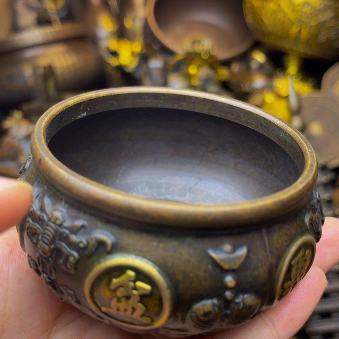 精美铜器点击下单