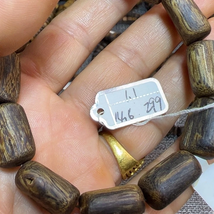 沉香碎屑沉香沉水浮金沙叶树心桶涑14.6克