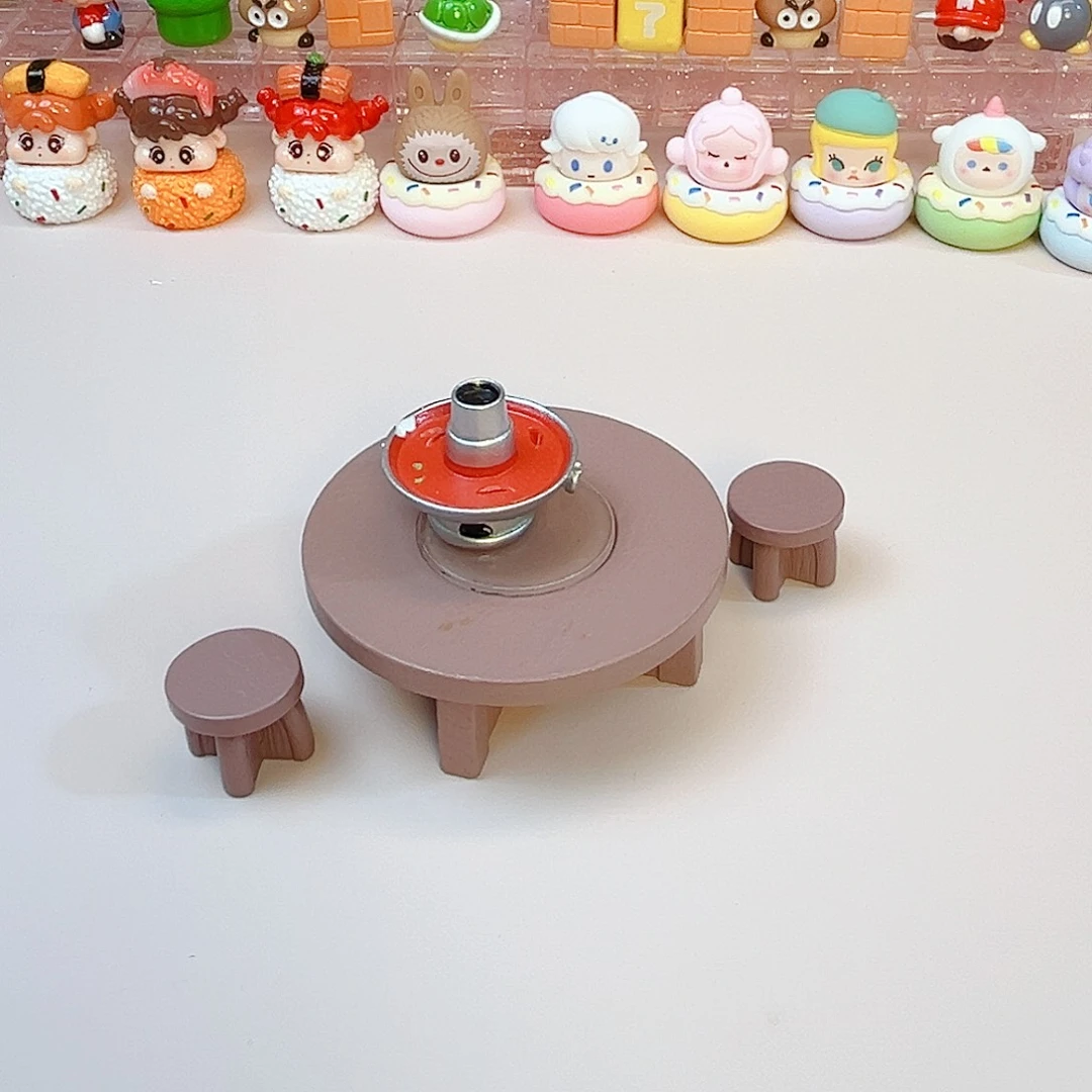 树脂圆桌四椅送火锅