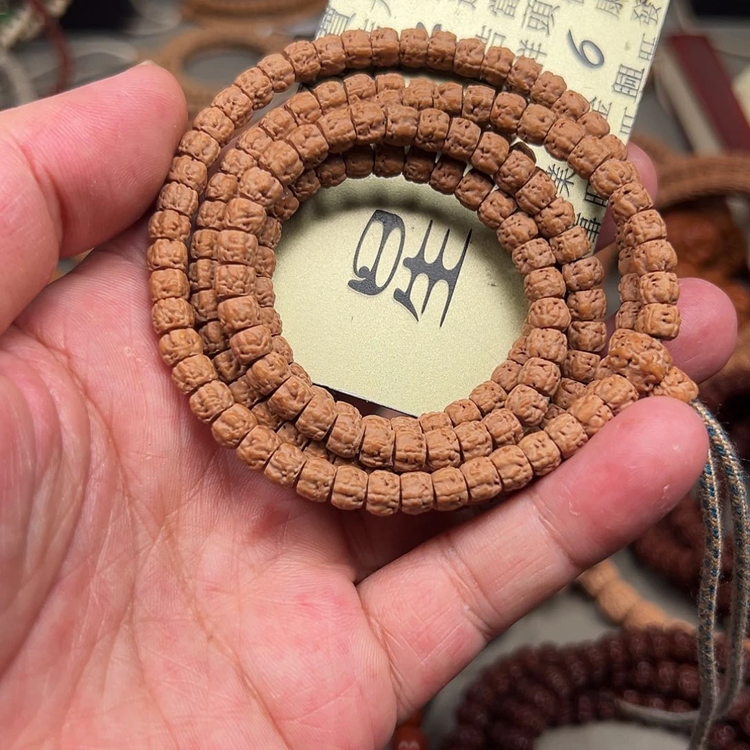 柏香籽/百香籽吊坠大*?3