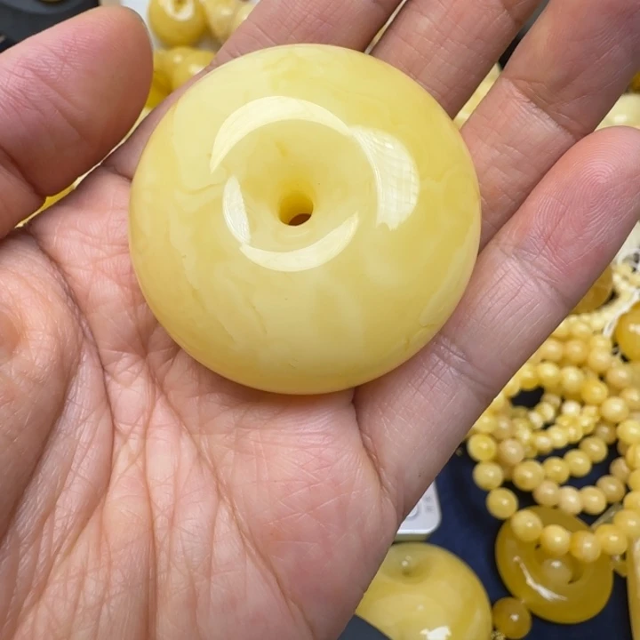 蜜蜡未镶嵌颈饰天然蜜蜡