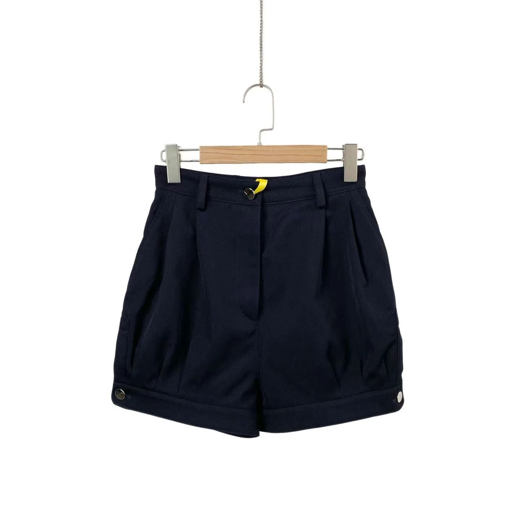 99新 Prada/普拉达 AA2503 绵羊毛 黑色短裤 38码