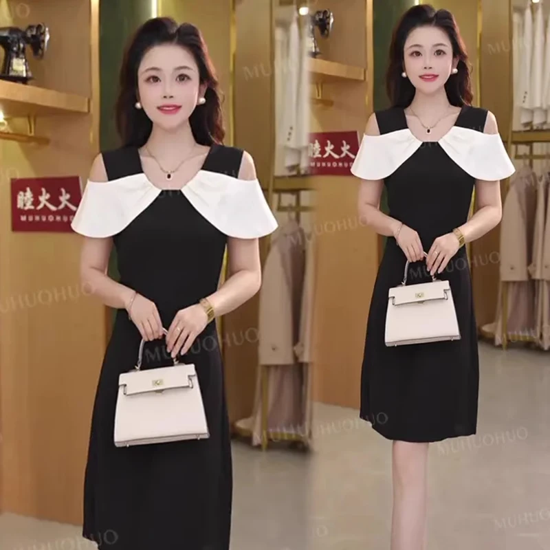 时尚连衣裙女2025夏新款洋气质减龄显瘦撞色露肩拼接露肩中长裙潮
