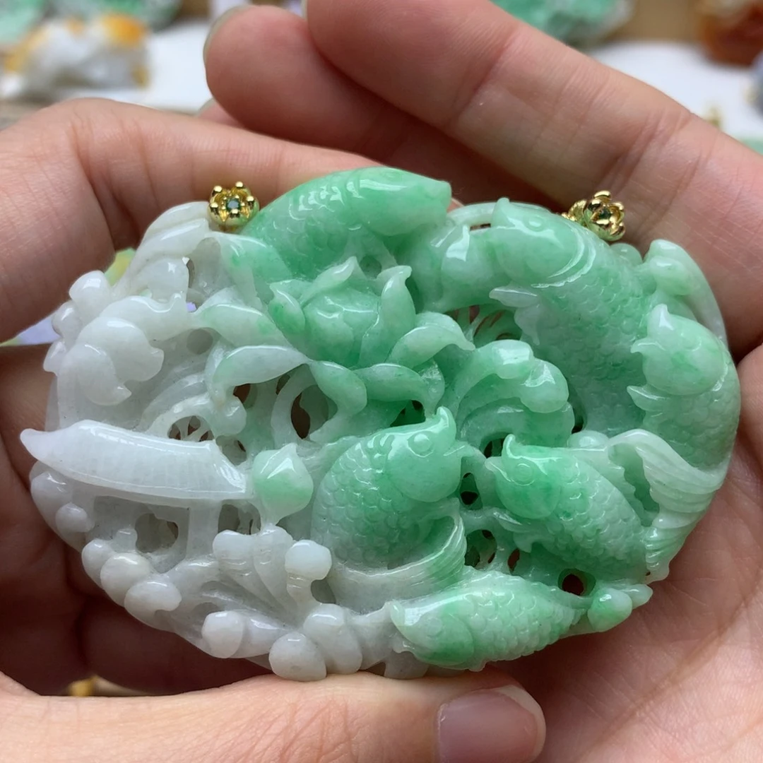 翡翠未镶嵌颈饰翡翠