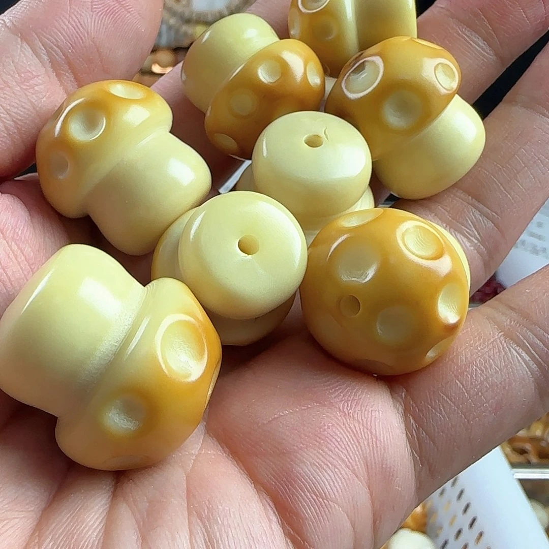菩提根/象牙果手串瑕疵蘑菇4颗不挑瑕疵有裂