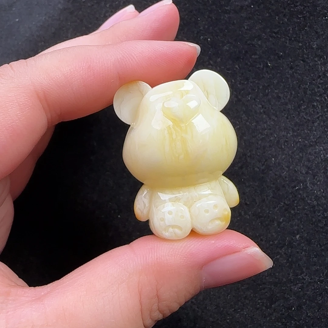 蜜蜡未镶嵌珠宝奇石