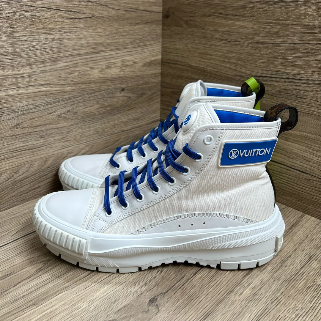 95新 LouisVuitton/路易威登 Squad 白蓝牛仔高帮板鞋 40码