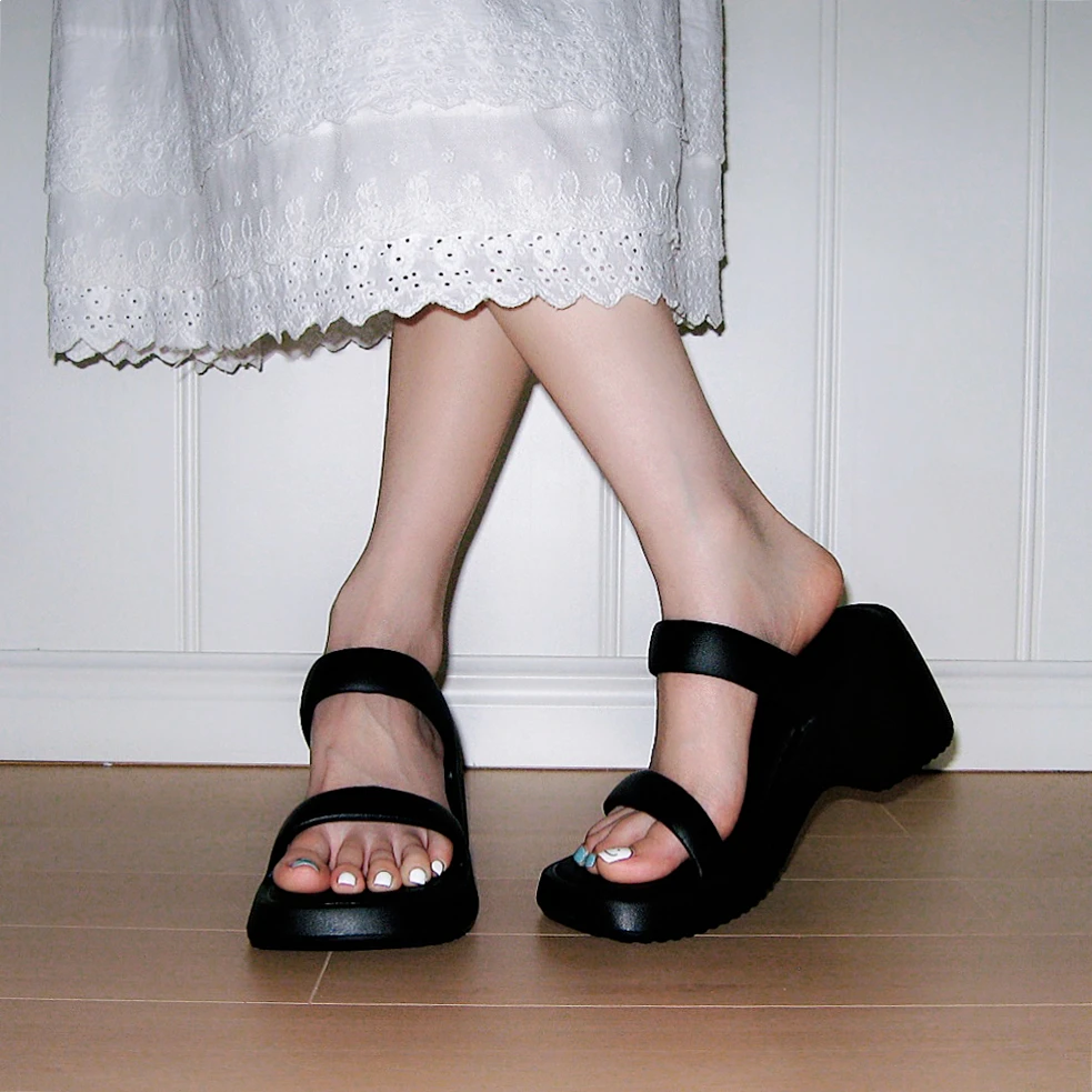 细细条 网红厚底夏季新款eva外穿百搭增高跟凉拖鞋女个性双带拖鞋