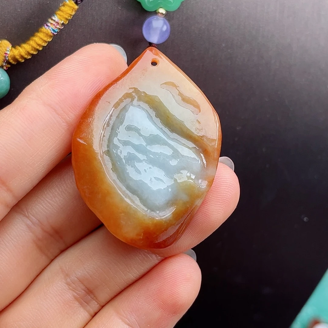 大***莉颈饰未镶嵌翡翠翡翠