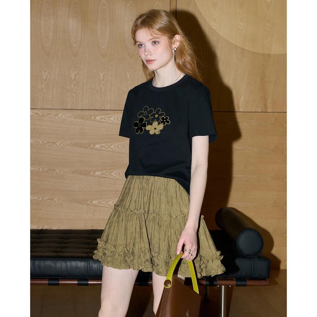 库恩玛维甜酷学院风短袖T恤两件套女2025年夏新款百褶半身裙套装