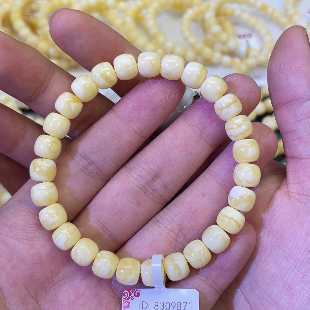 手串蜜蜡未镶嵌8mm