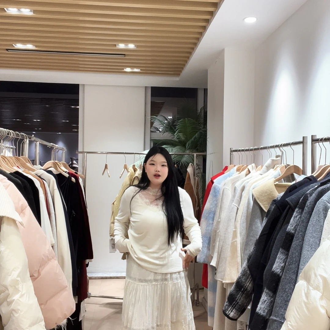 5077 杏色 均码 偏远地区不包邮