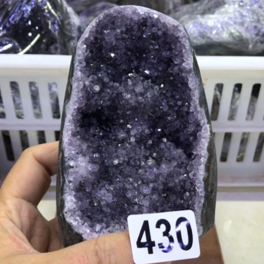 紫晶天然水晶摆件未镶嵌