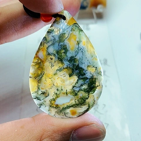 玛瑙/玉髓颈饰未镶嵌好****6