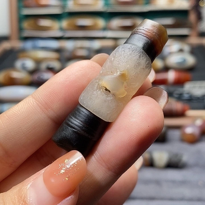 老***杨未镶嵌吊坠(不含链)玛瑙/玉髓