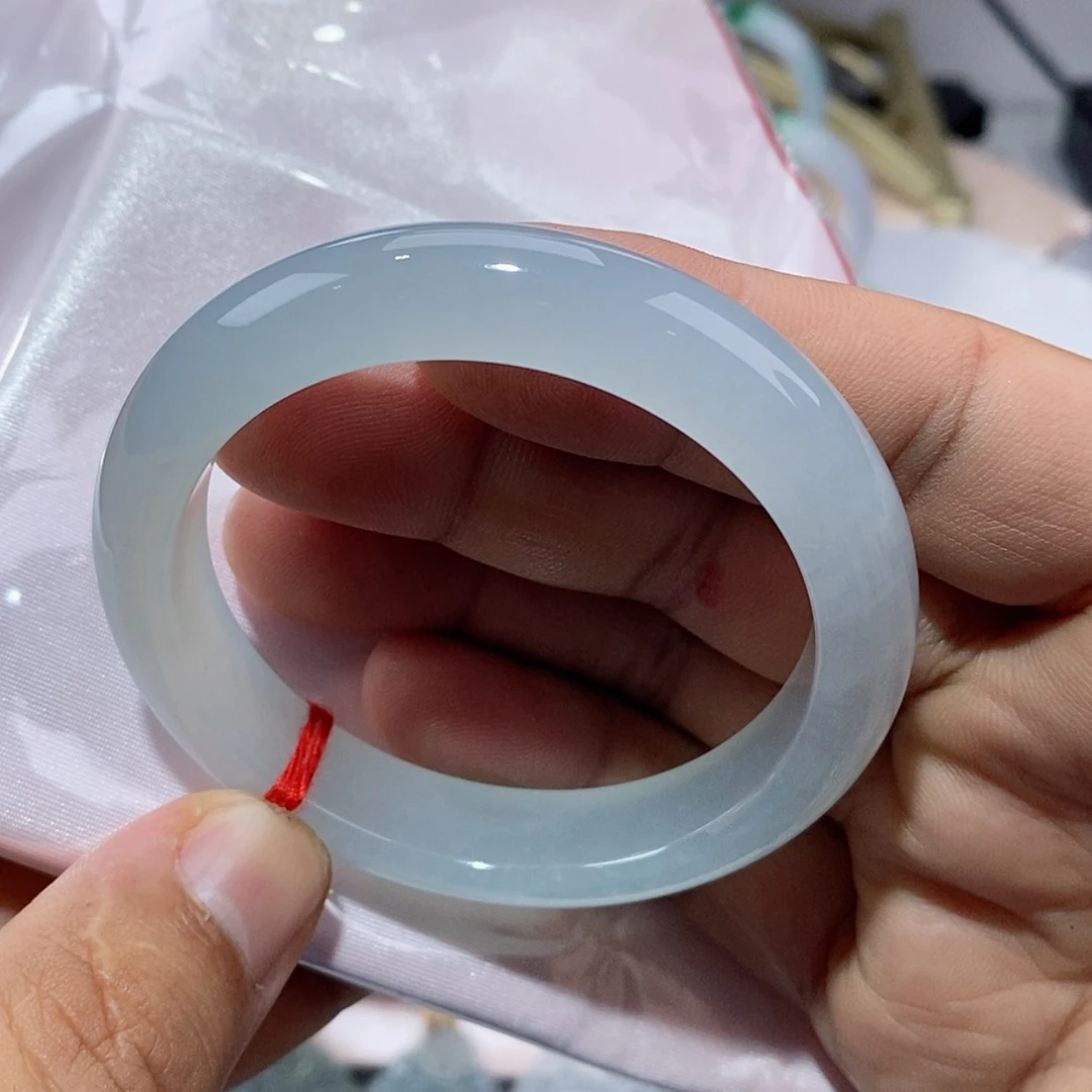 【闪购商品】未镶嵌手镯翡翠