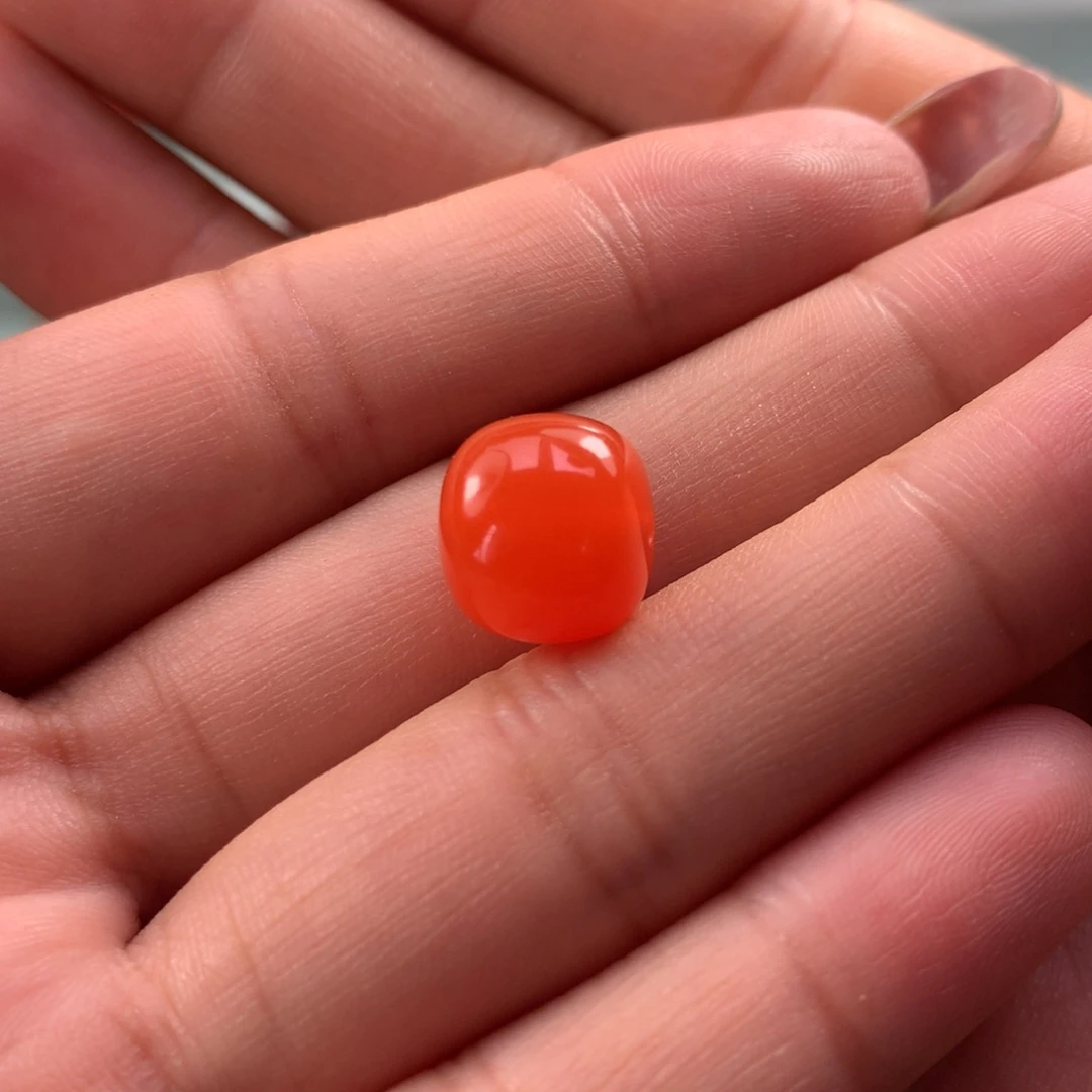 南红玛瑙珠子未镶嵌