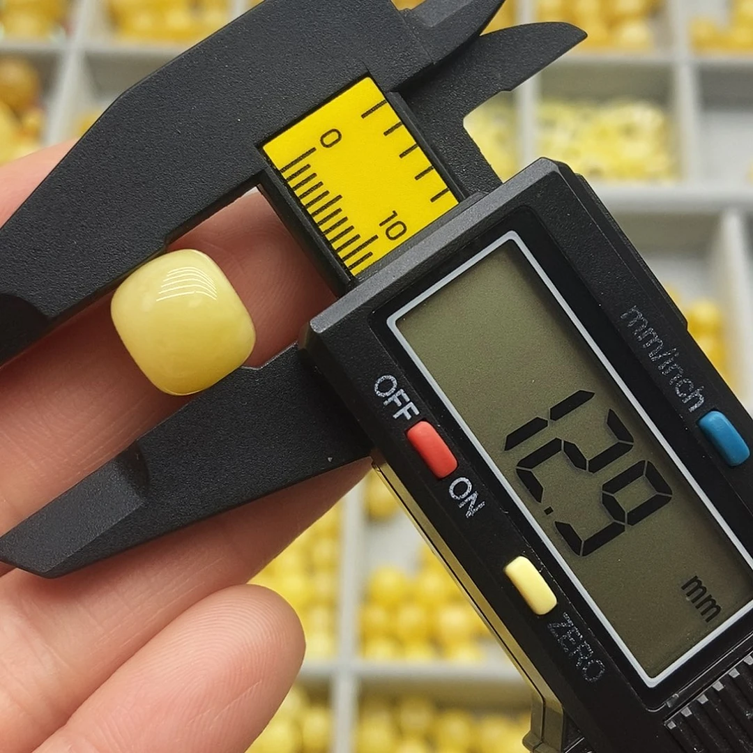 蜜蜡珠宝奇石未镶嵌0945