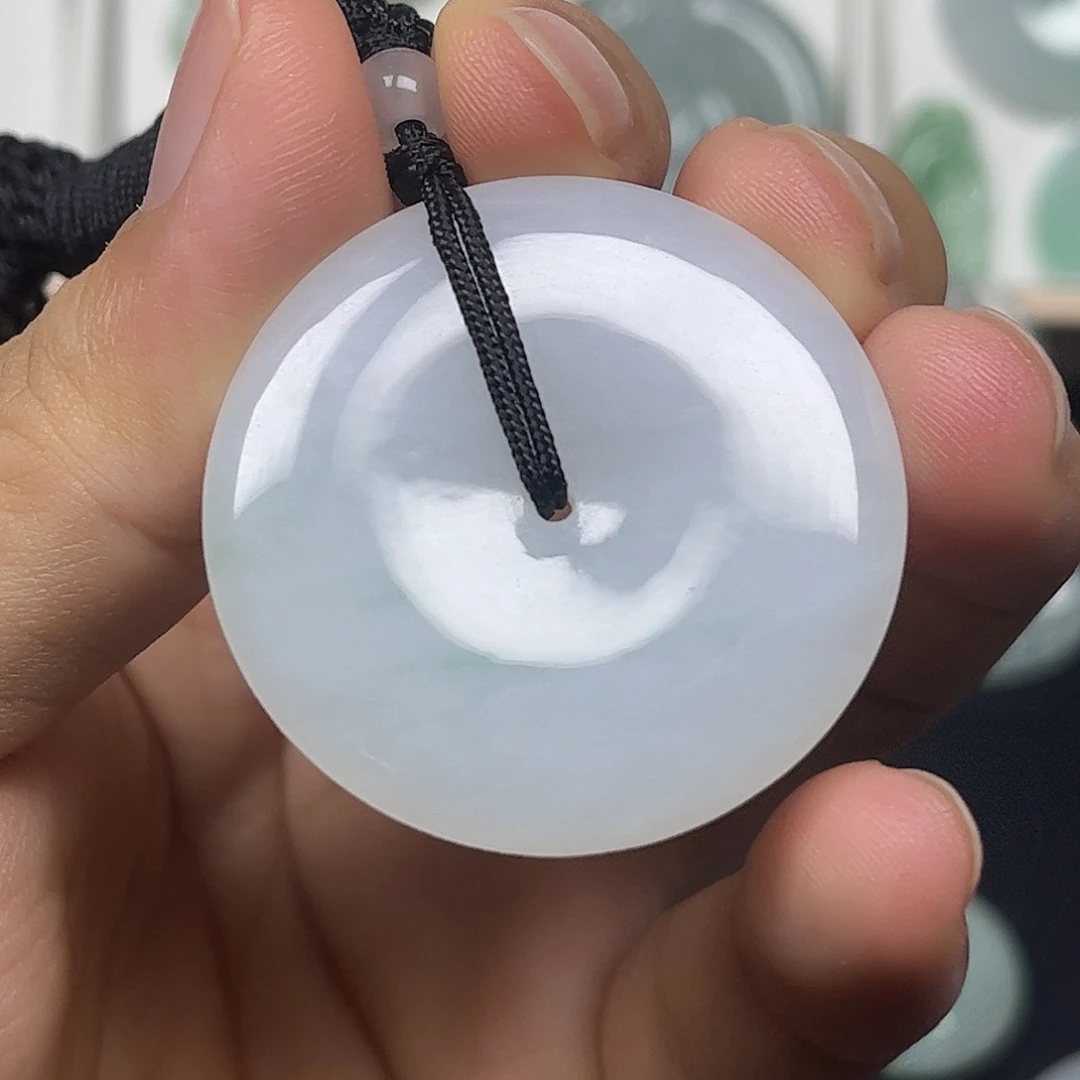 翡翠未镶嵌颈饰缅甸翡翠