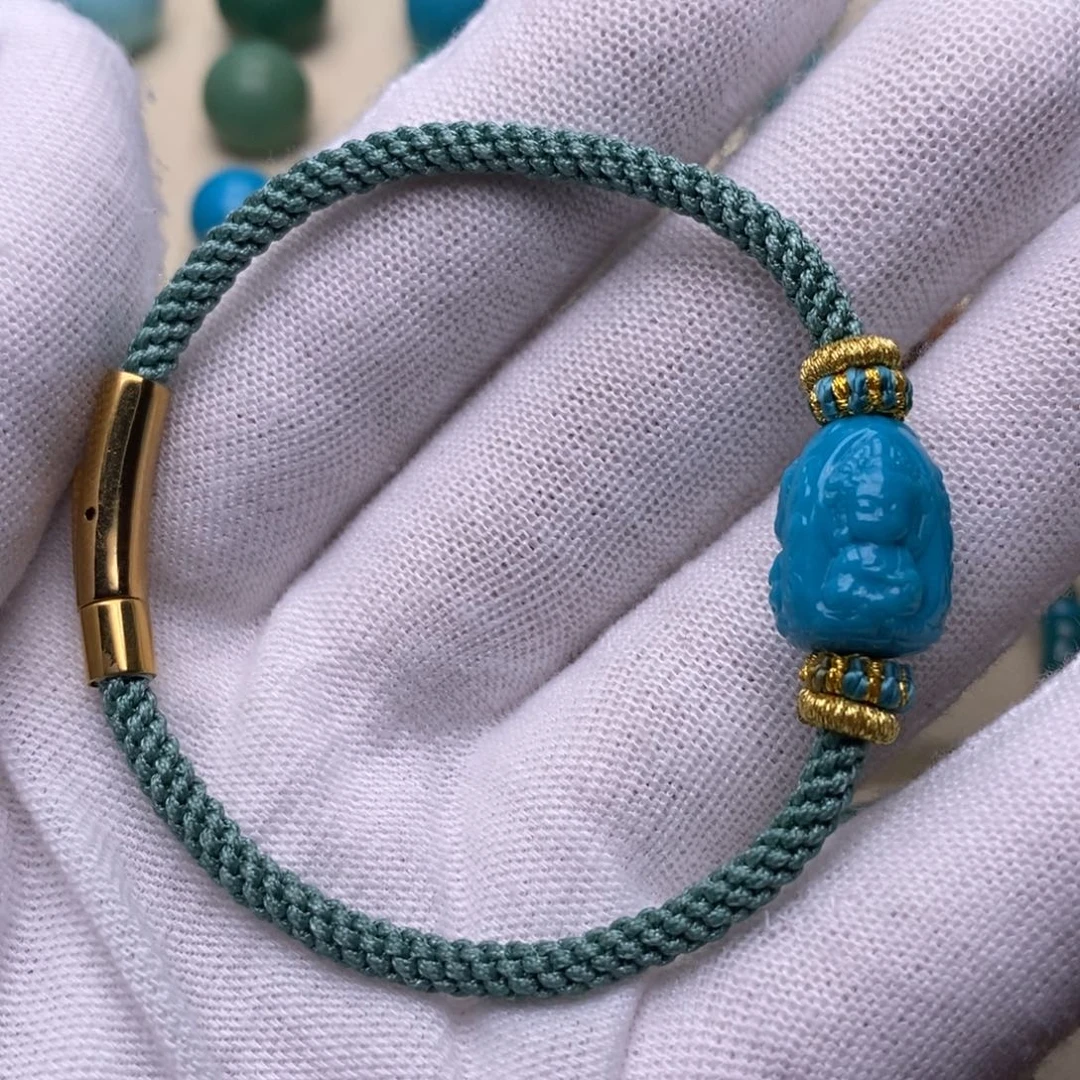 来***虎绿松石未镶嵌绿松石手链