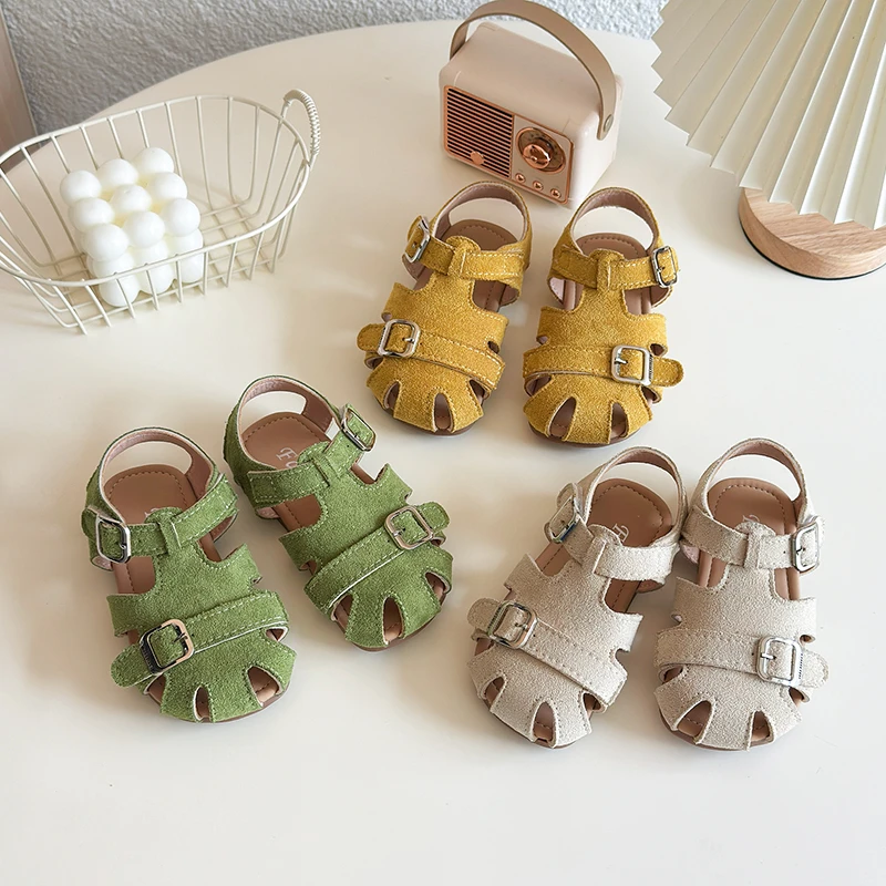 儿童复古勃肯镂空凉鞋男童夏季百搭沙滩鞋2025新款女宝宝洋气鞋子