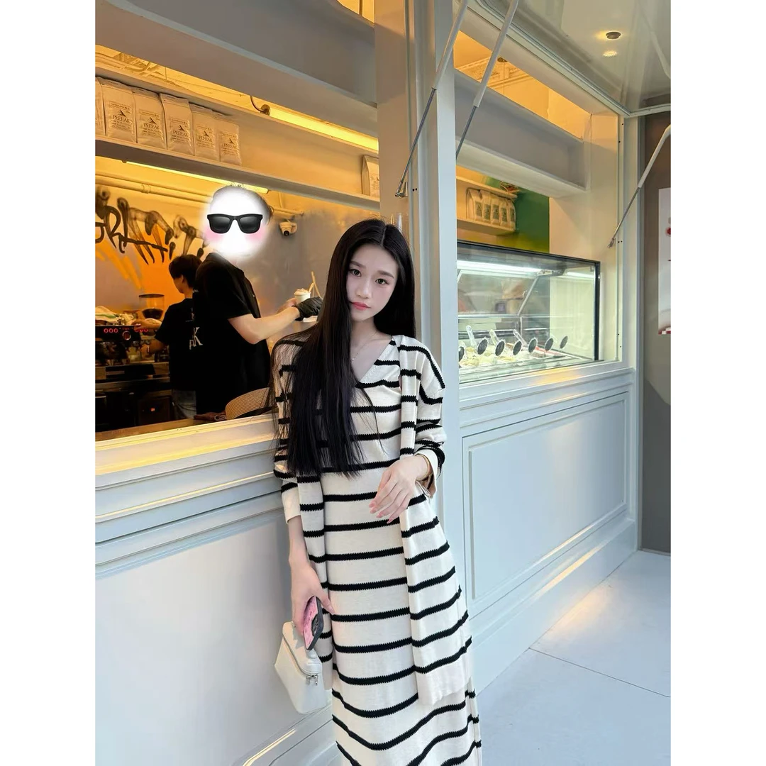 法式慵懒风条纹外搭连衣裙女秋季高级感显高显瘦高个子长裙子 A46