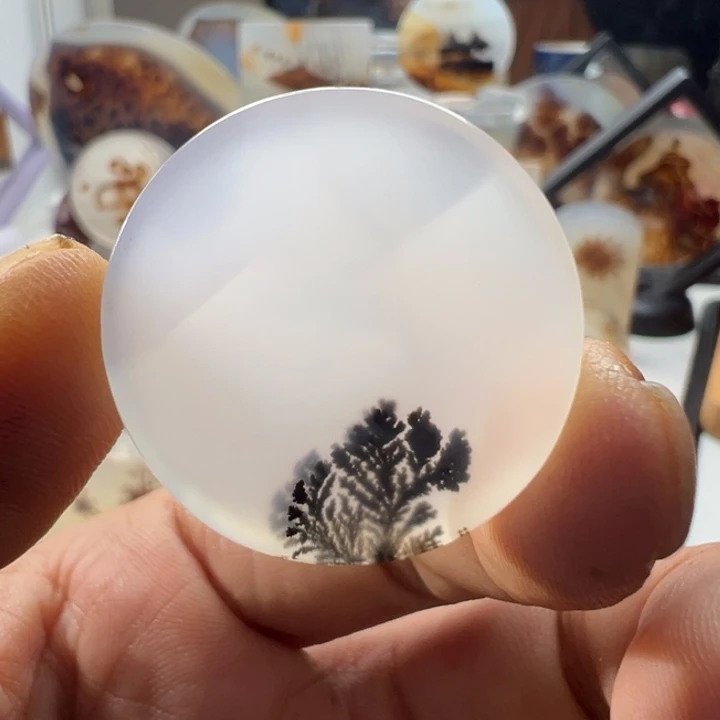 未镶嵌玛瑙/玉髓珠宝奇石