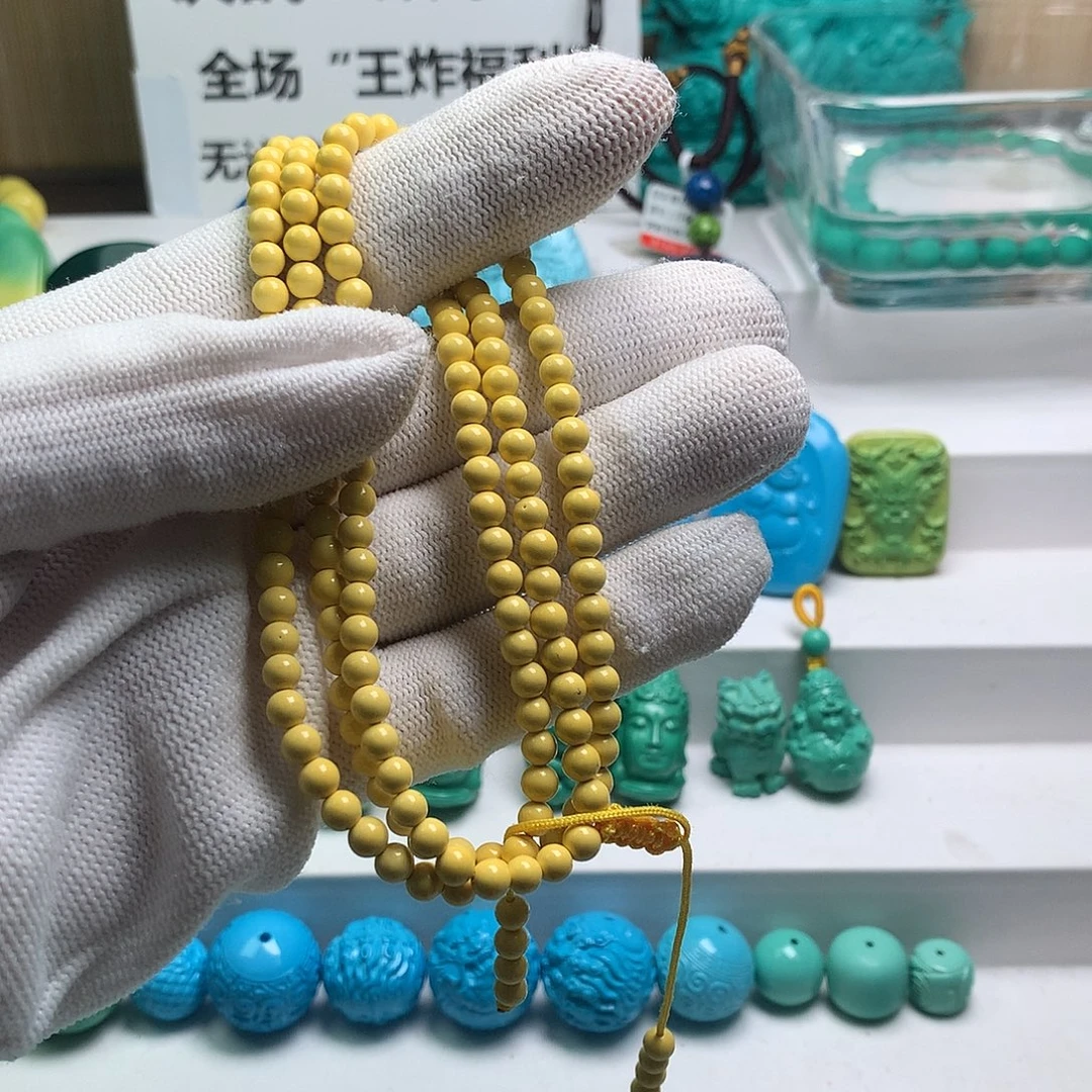湖北发货批发精挑绿色矿原创手串108雕刻多样性发货 以介绍为准