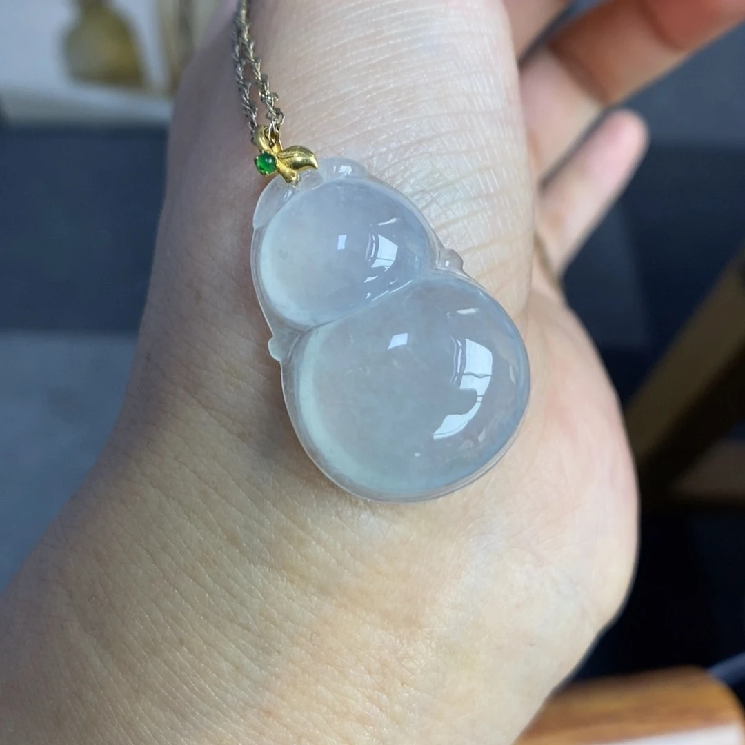 【闪购商品】颈饰18K金镶嵌翡翠11