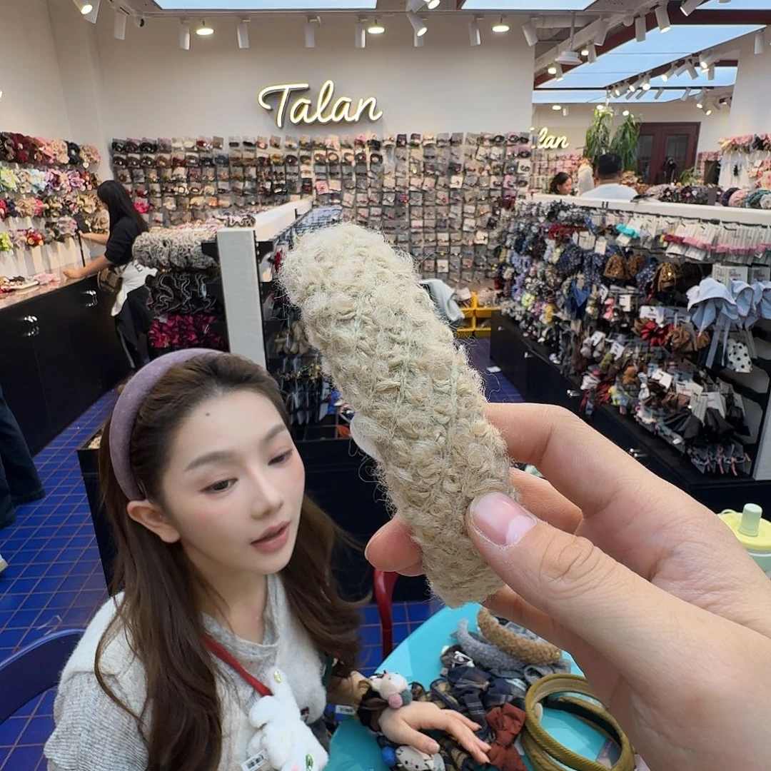 卡其色发箍哦哦哦哦哦哦