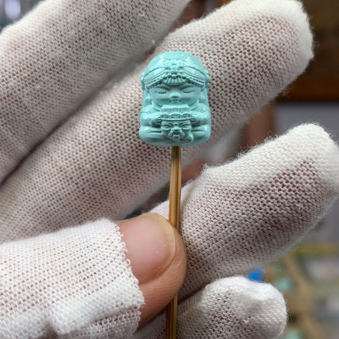 绿松石未镶嵌挂件