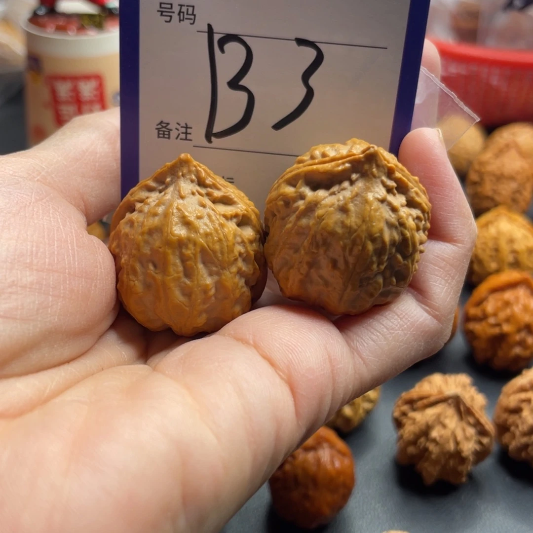 吊坠桃核核桃树核桃树