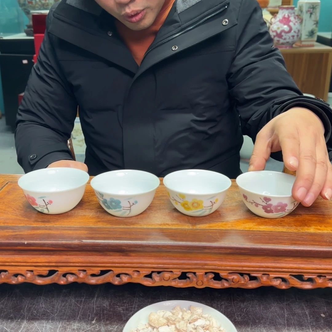 摆件景德镇的瓷器